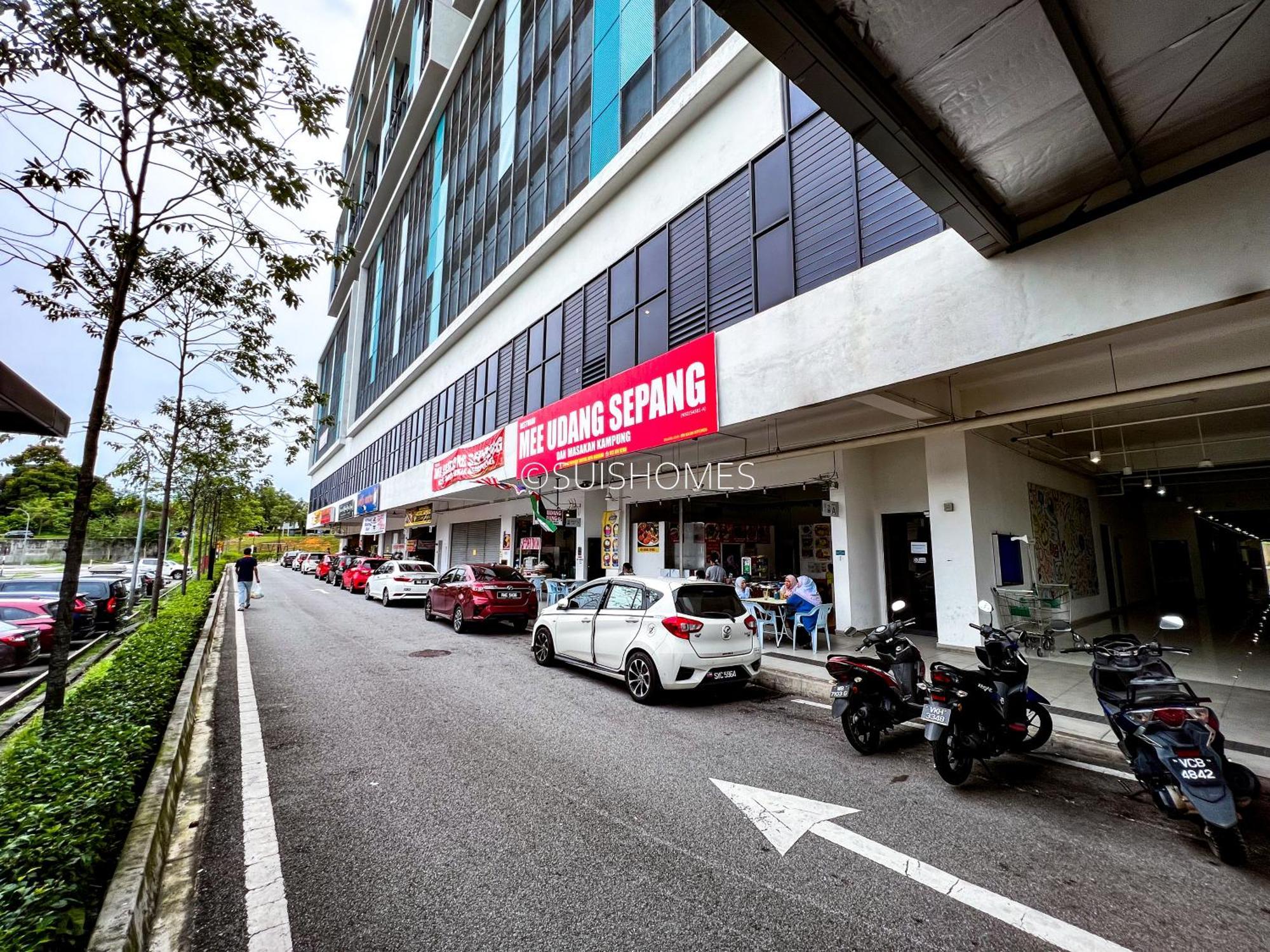 Klia Transit Hub - Kip Core - Town Center, Sepang Exterior photo
